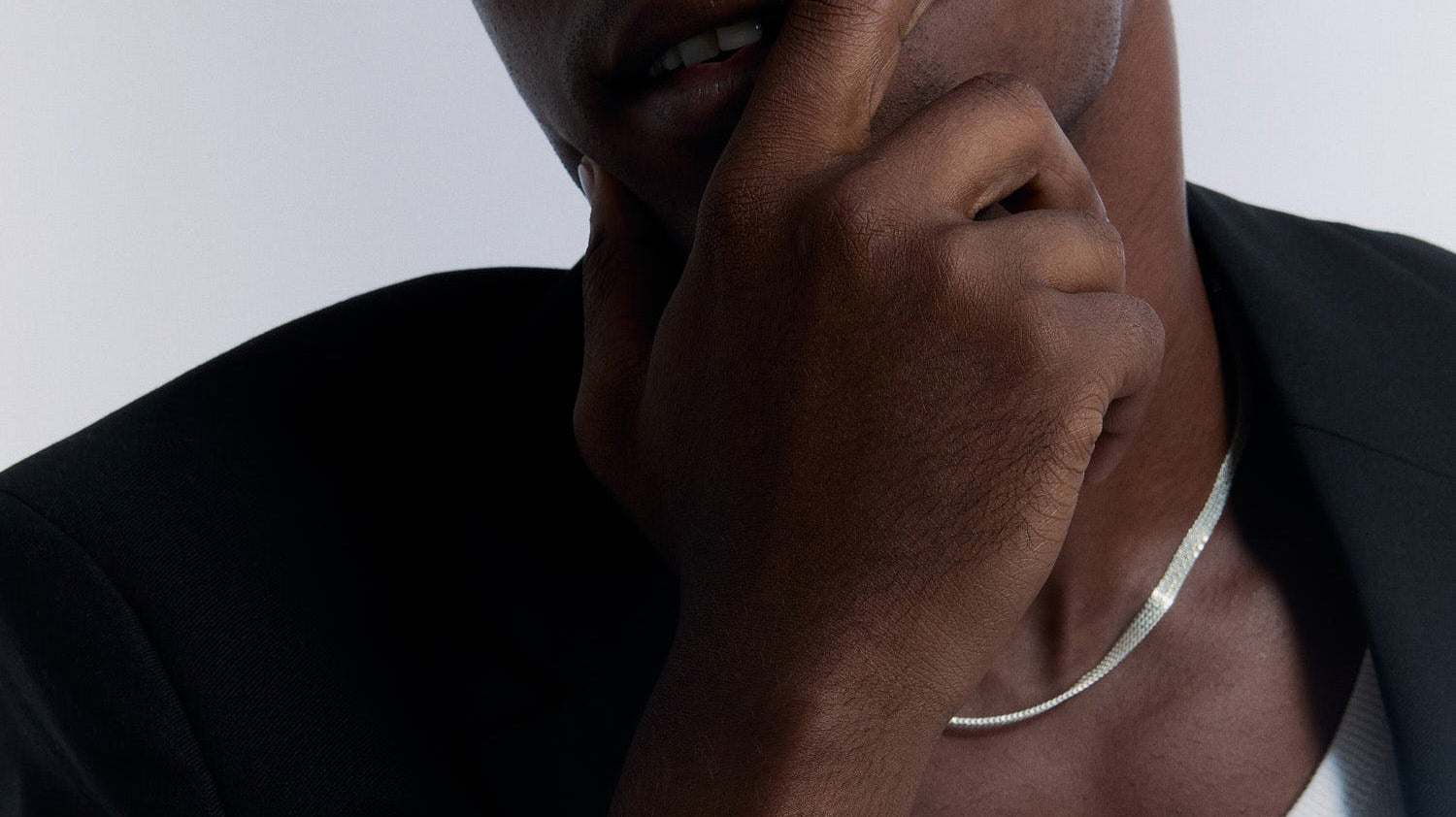 Gold vs. Silver: Which Jewelry Suits Men Best?