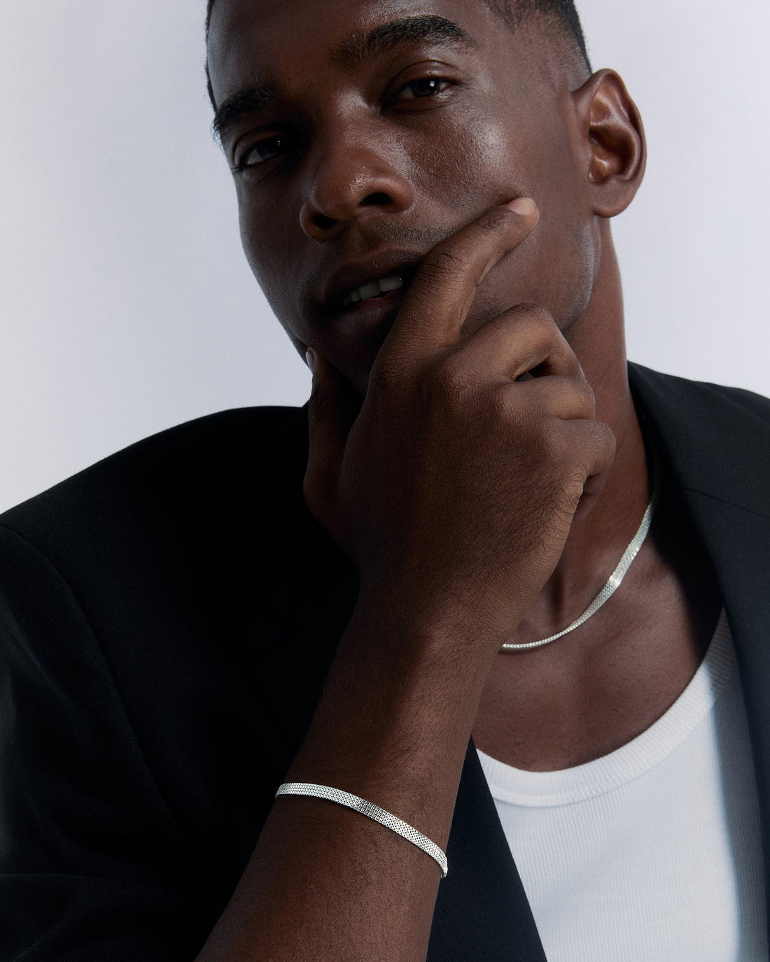 Gold vs. Silver: Which Jewelry Suits Men Best?