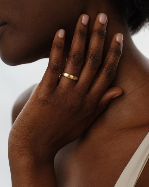 4mm Classic Dome Wedding Band - Matte Brushed