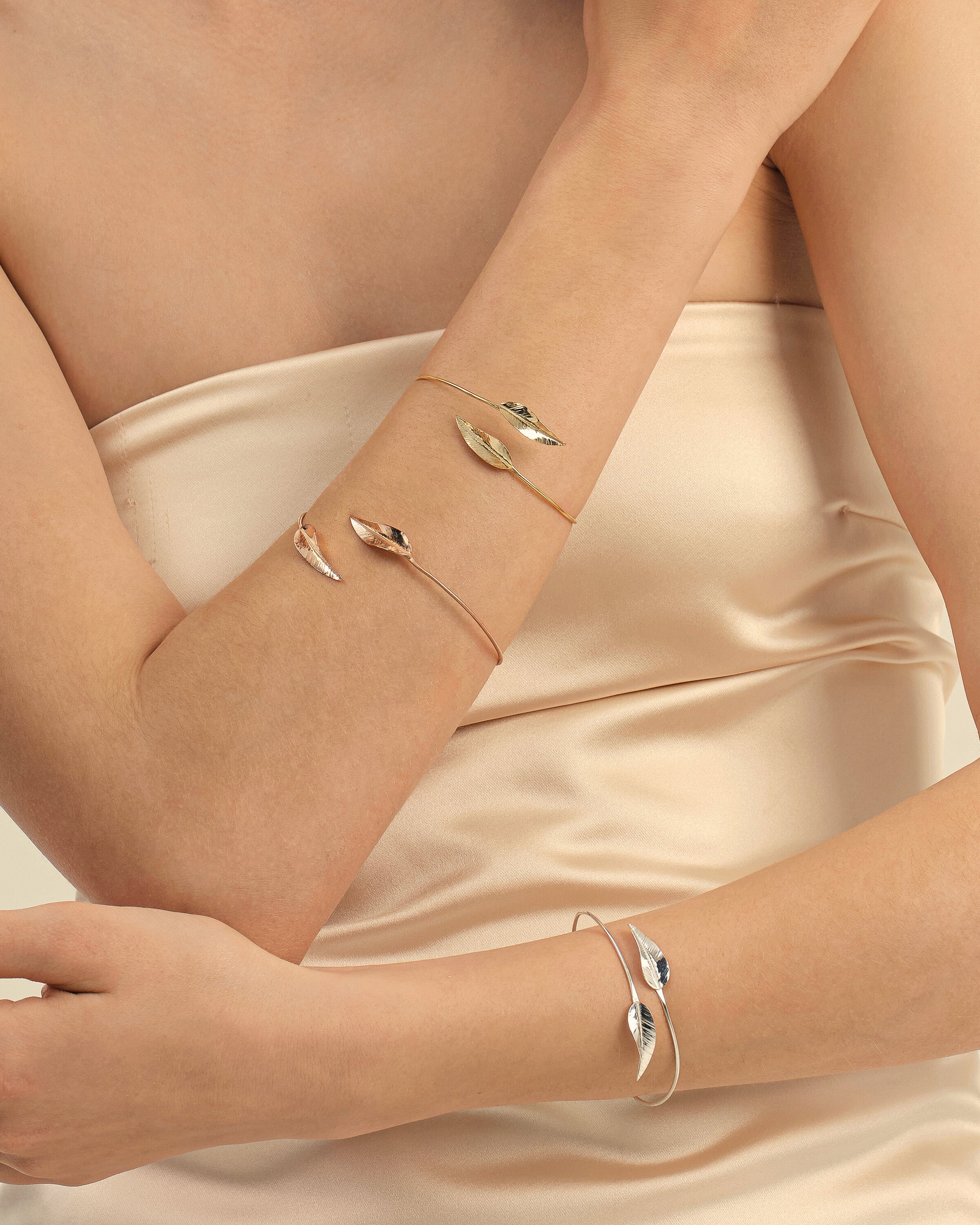 Leaf Cuff Bracelet Nature Inspired Minimalist Bangle - 18k Gold Vermeil