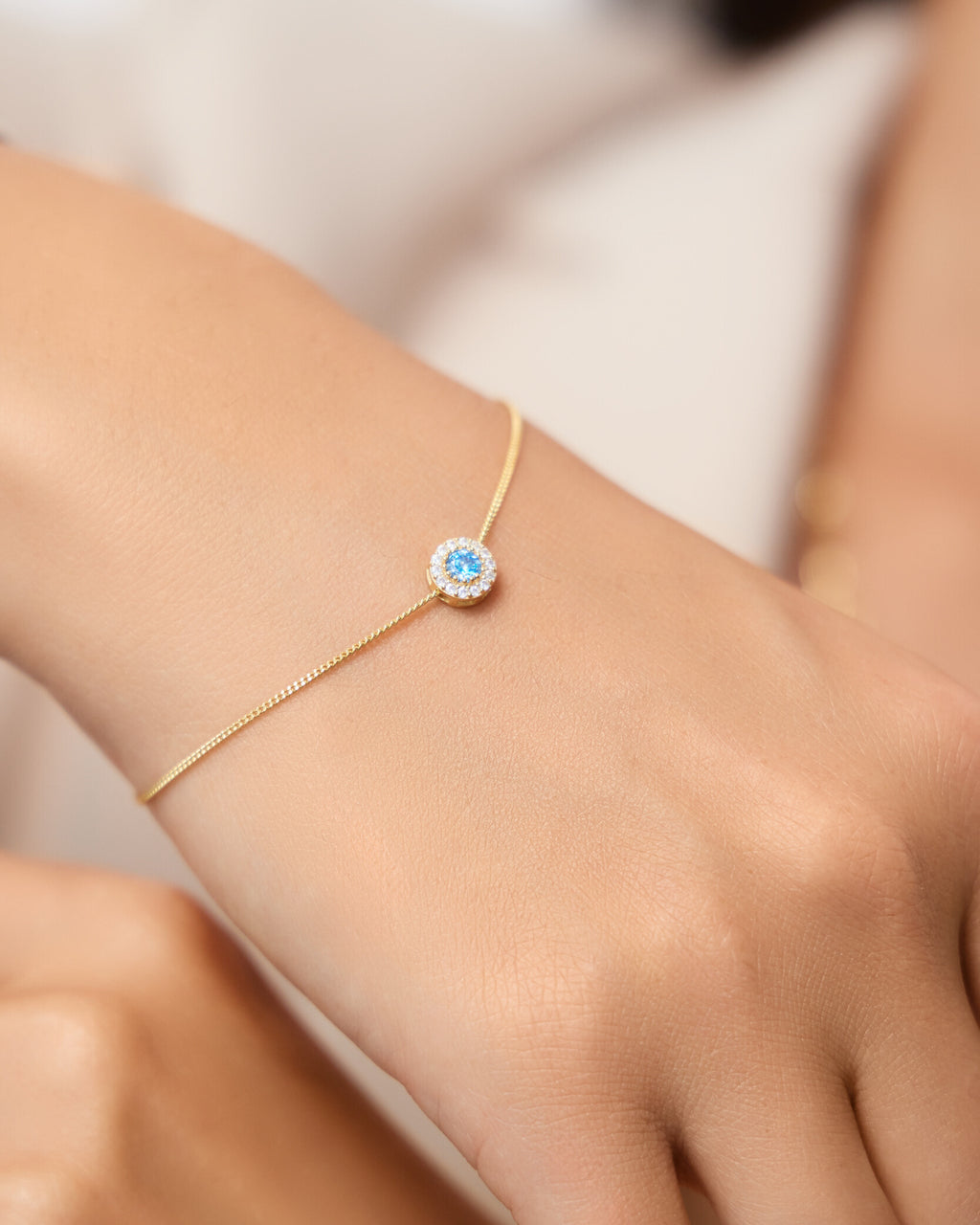 Round Aquamarine Birthstone Bracelet - 925k Sterling Silver