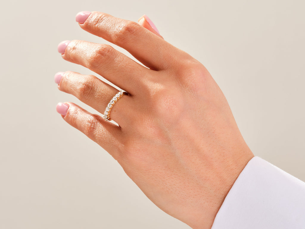 Classic Nine Stone Anniversary Band (0.45 CT TW)