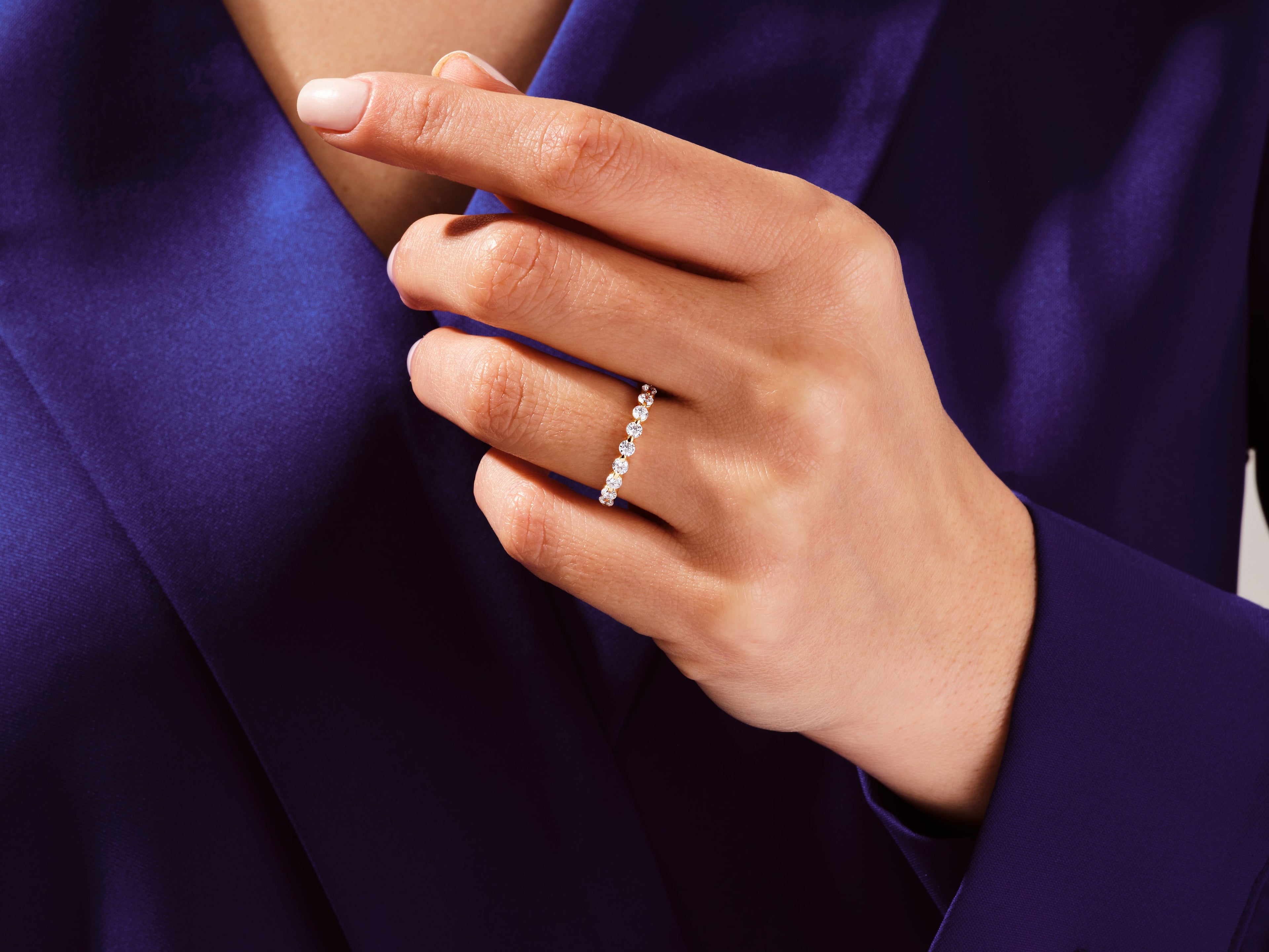Floating Eleven Stone Anniversary Band (0.33 CT TW)