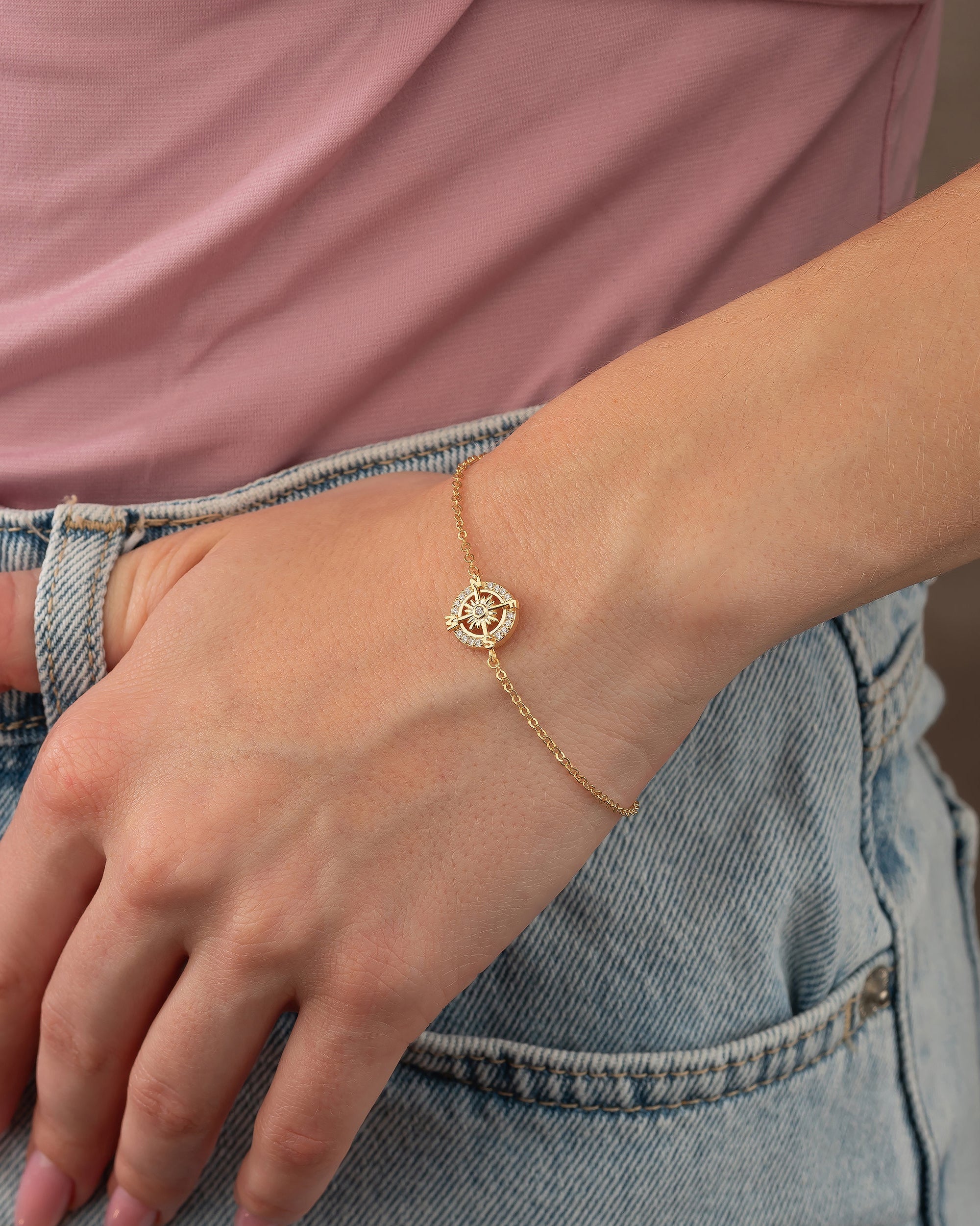 Silver Compass Bracelet - Dainty Travel Jewelry - Meaningful Gift for Her