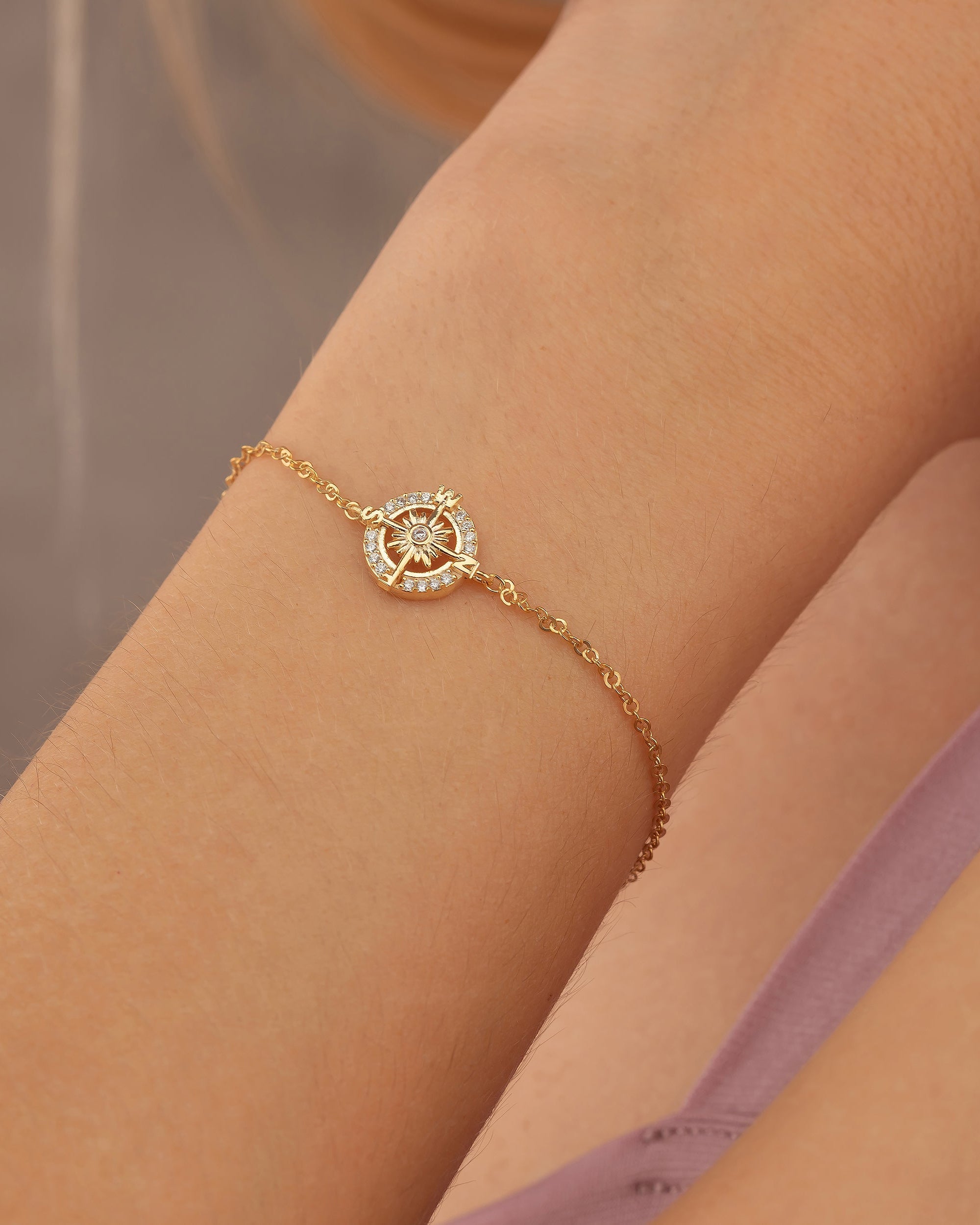 Silver Compass Bracelet - Dainty Travel Jewelry - Meaningful Gift for Her