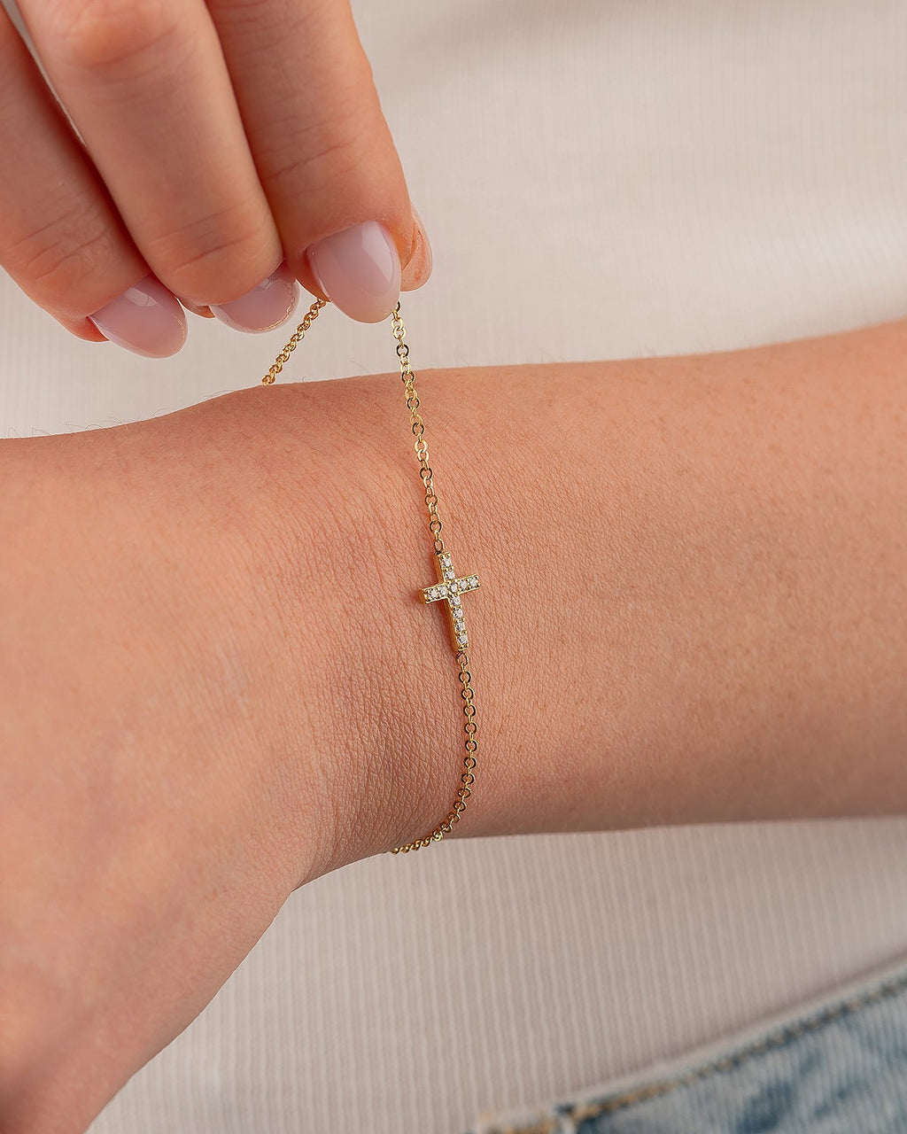 Cross Bracelet - Dainty Faith Jewelry - Elegant Gift for Her