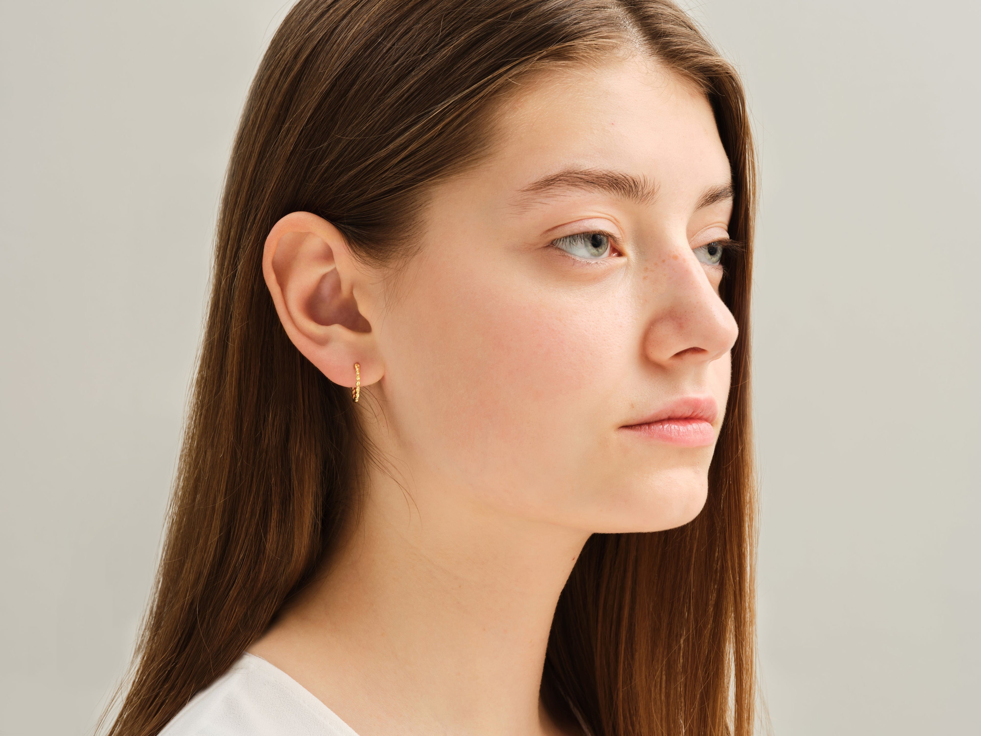 Petite Twist Earrings