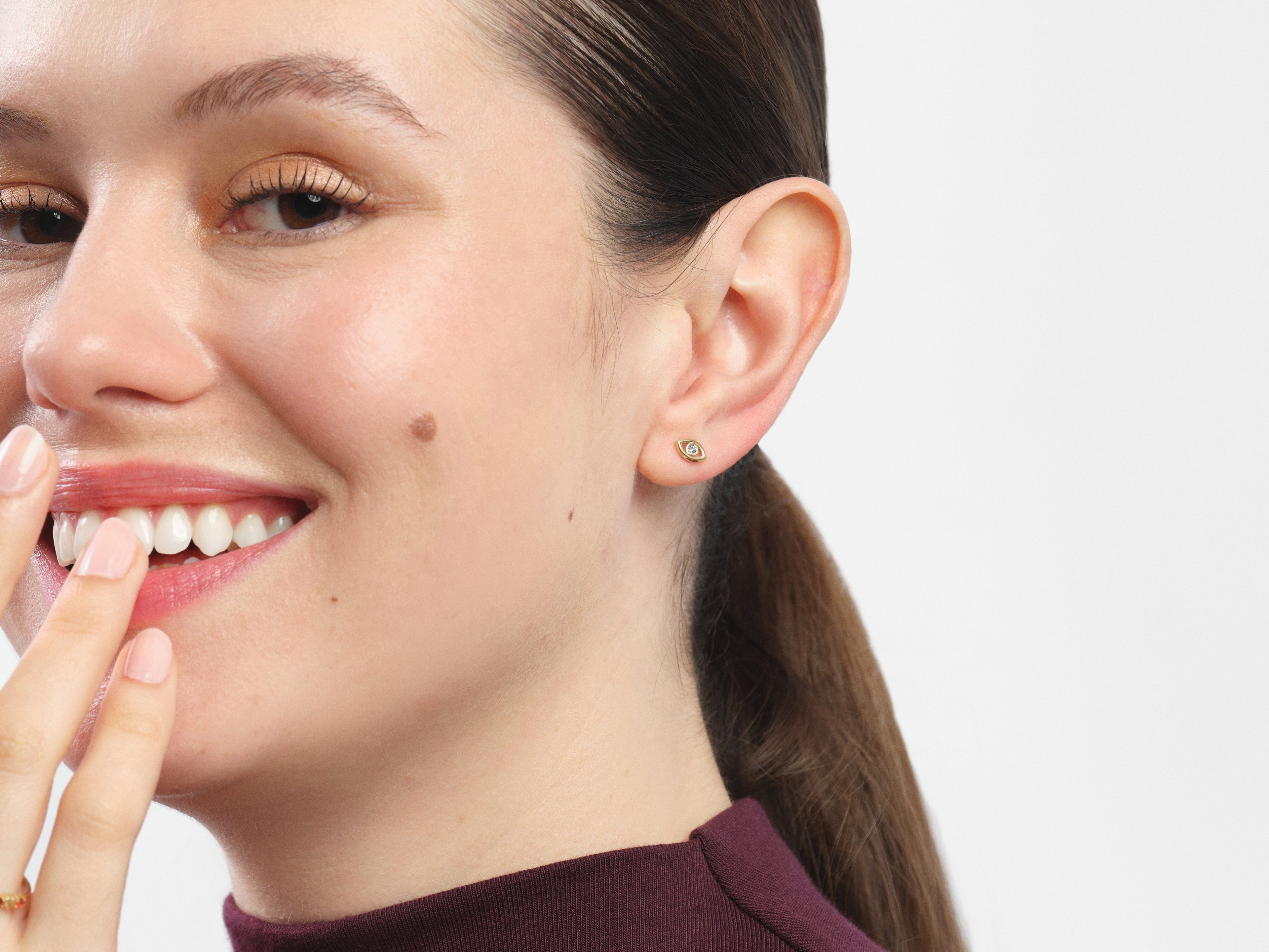 Bezel Eye Earrings