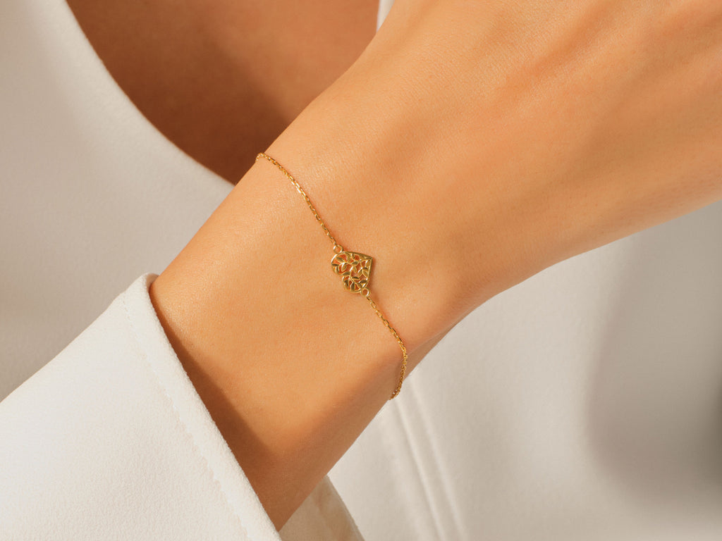 Heart Shaped Leaf Bracelet