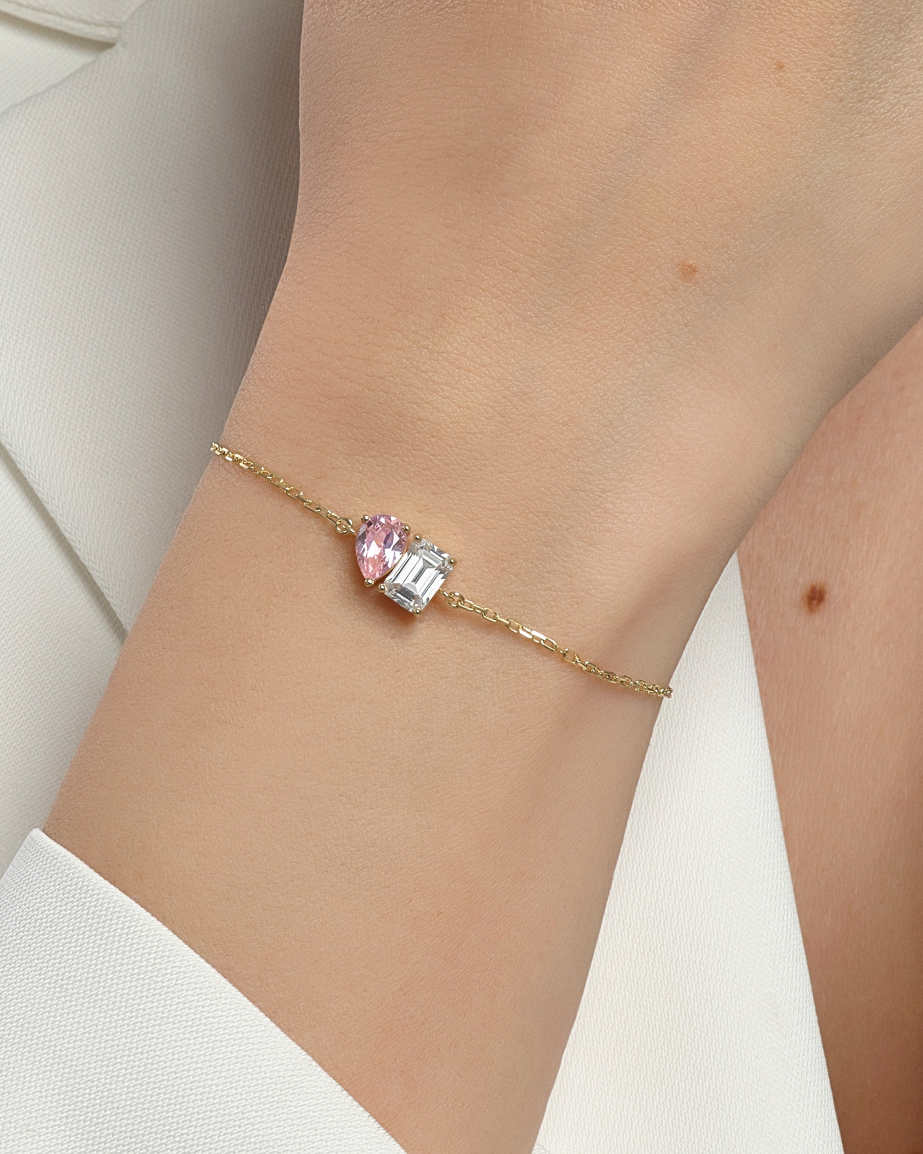 Emerald & Pear Birthstone Bracelet