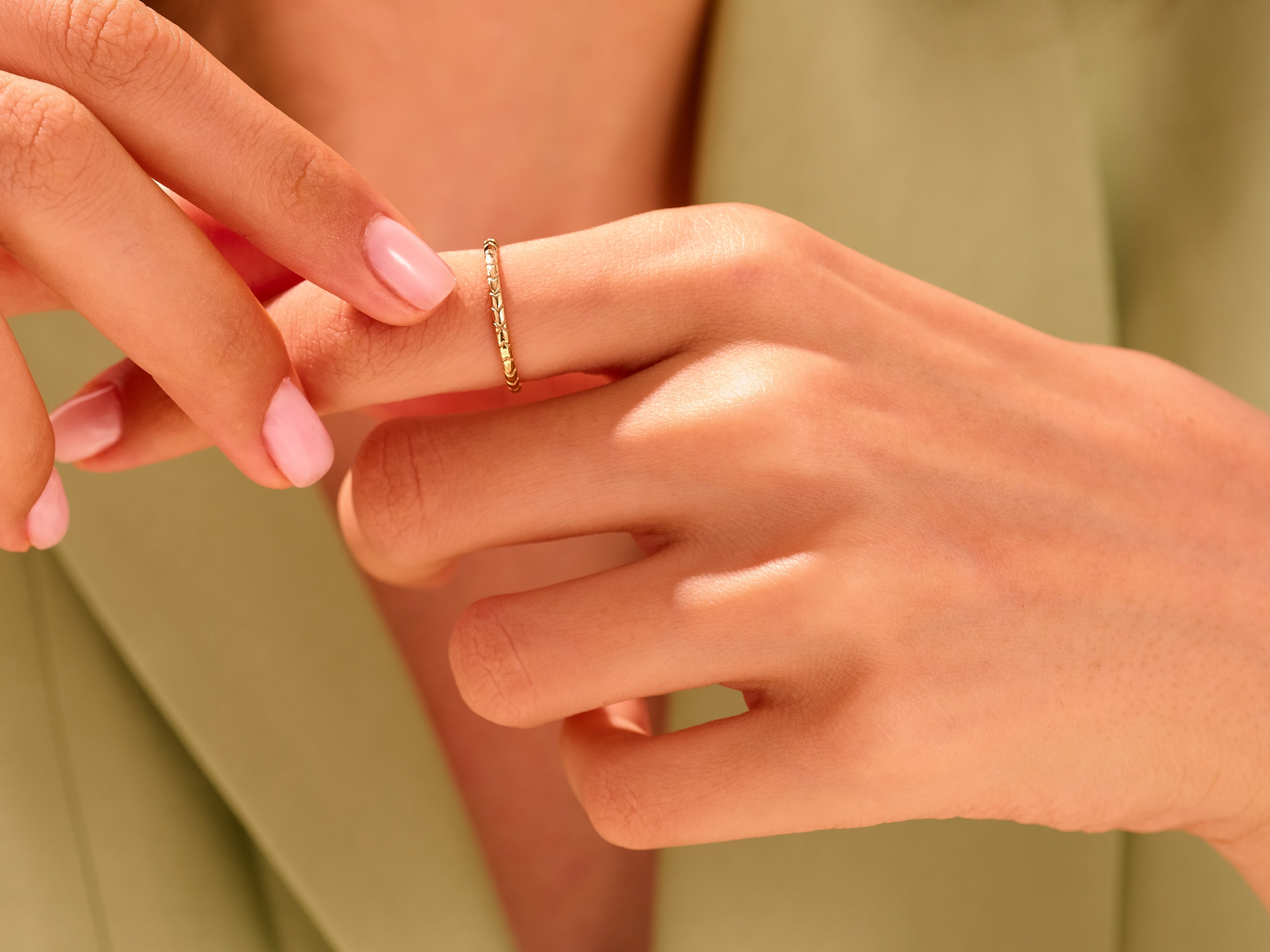 Thin Snake Ring