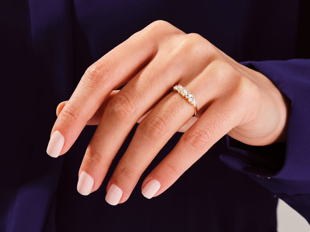 Vintage Bold Cluster Wedding Band