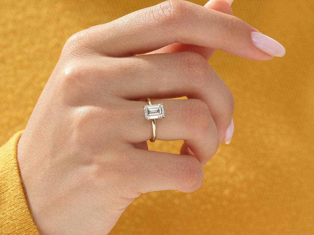 Emerald Cut Solitaire Moissanite Engagement Ring (1.50 CT)