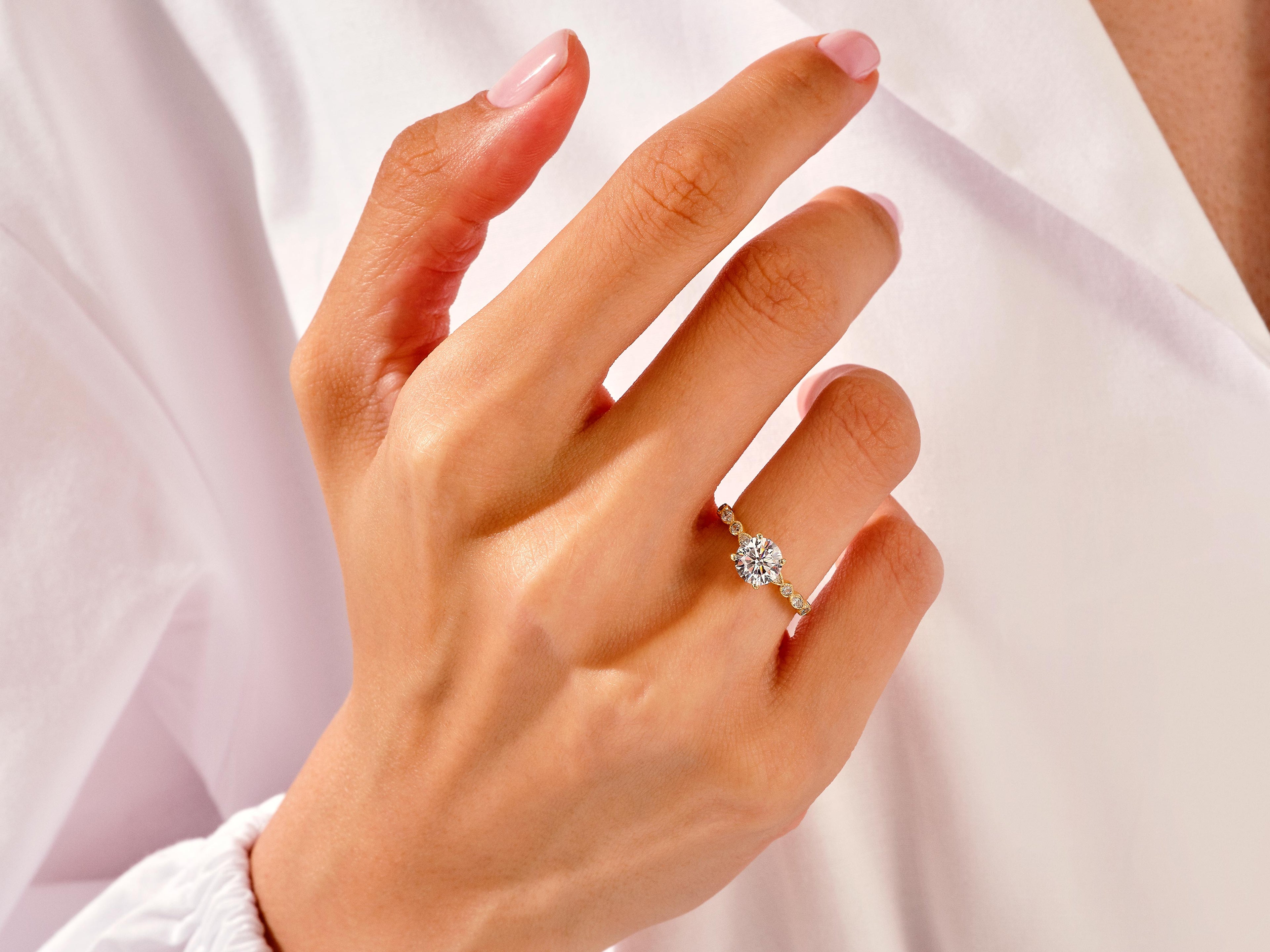 Milgrain Marquise Side Stone Moissanite Engagement Ring (1.00 CT)