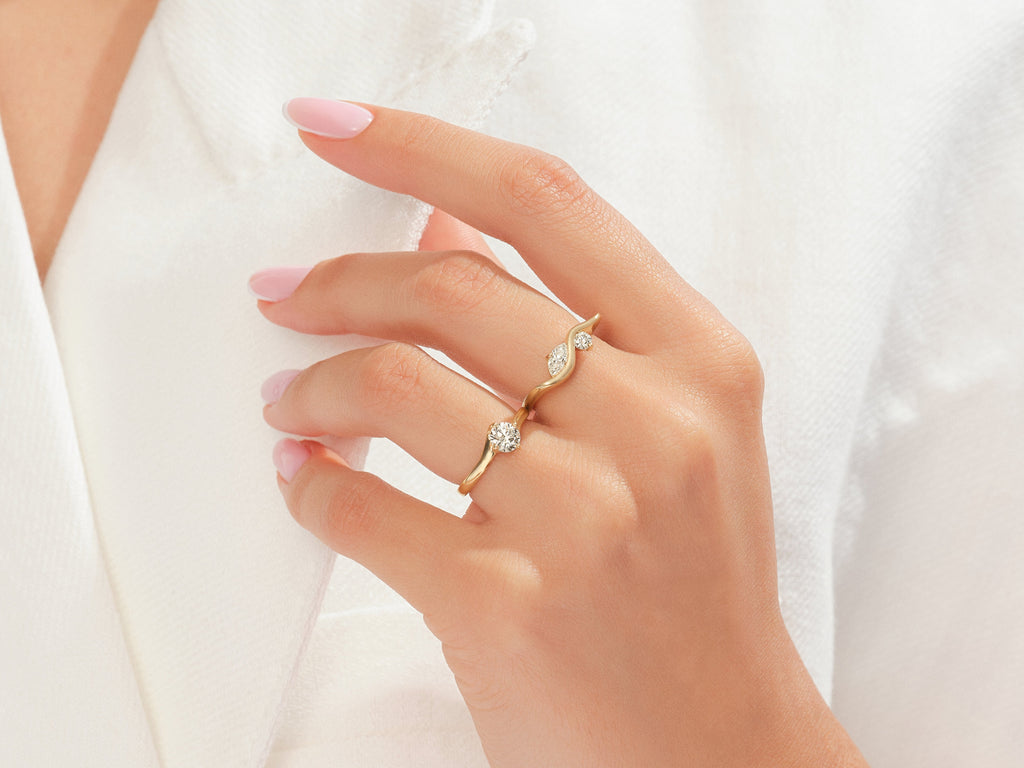 Wavy Promise Ring
