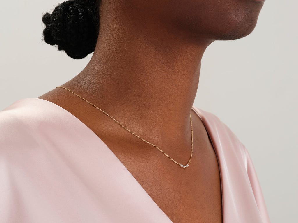 Unique Cluster Necklace (0.13 CT)