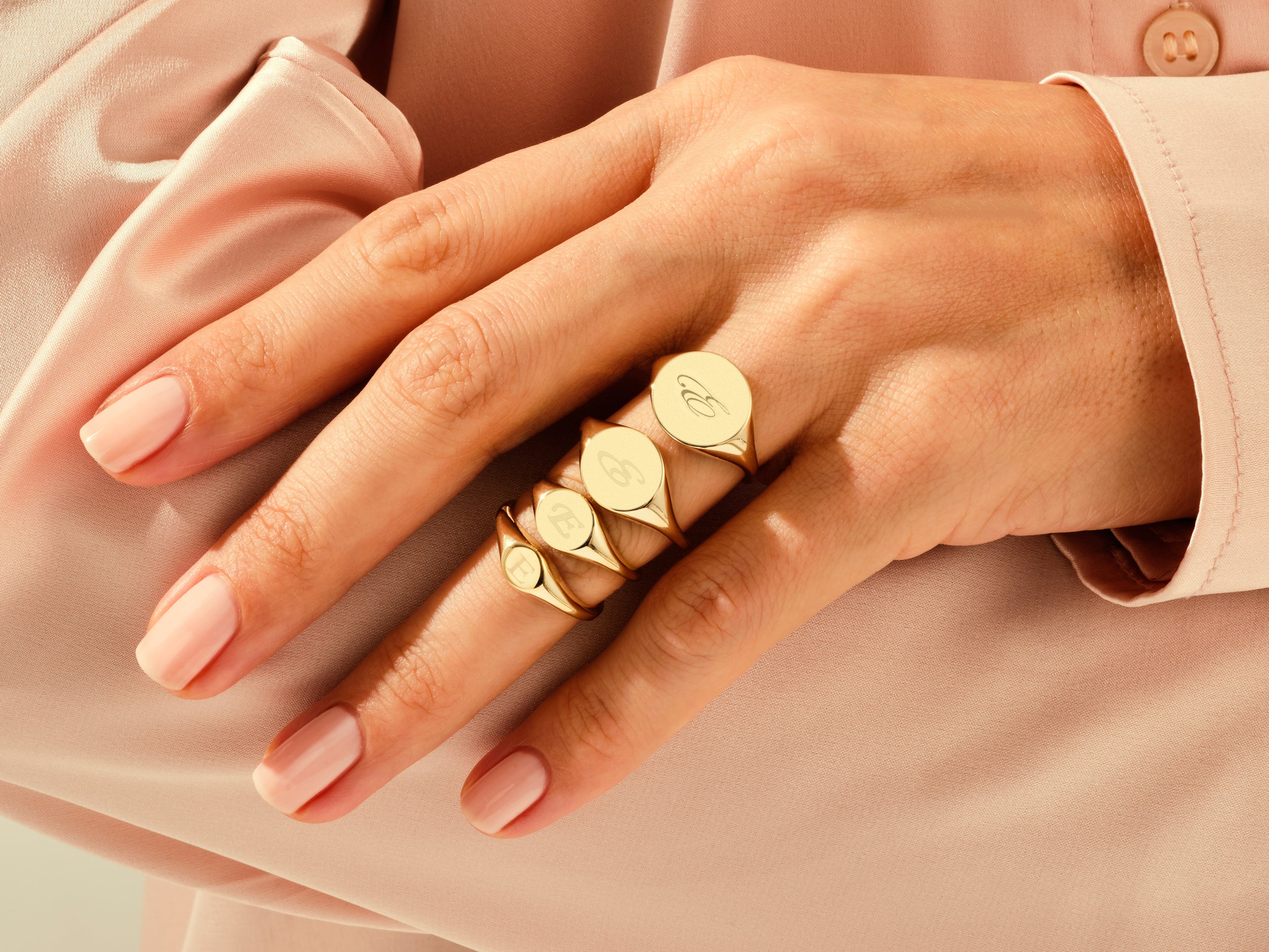 Round Signet Ring