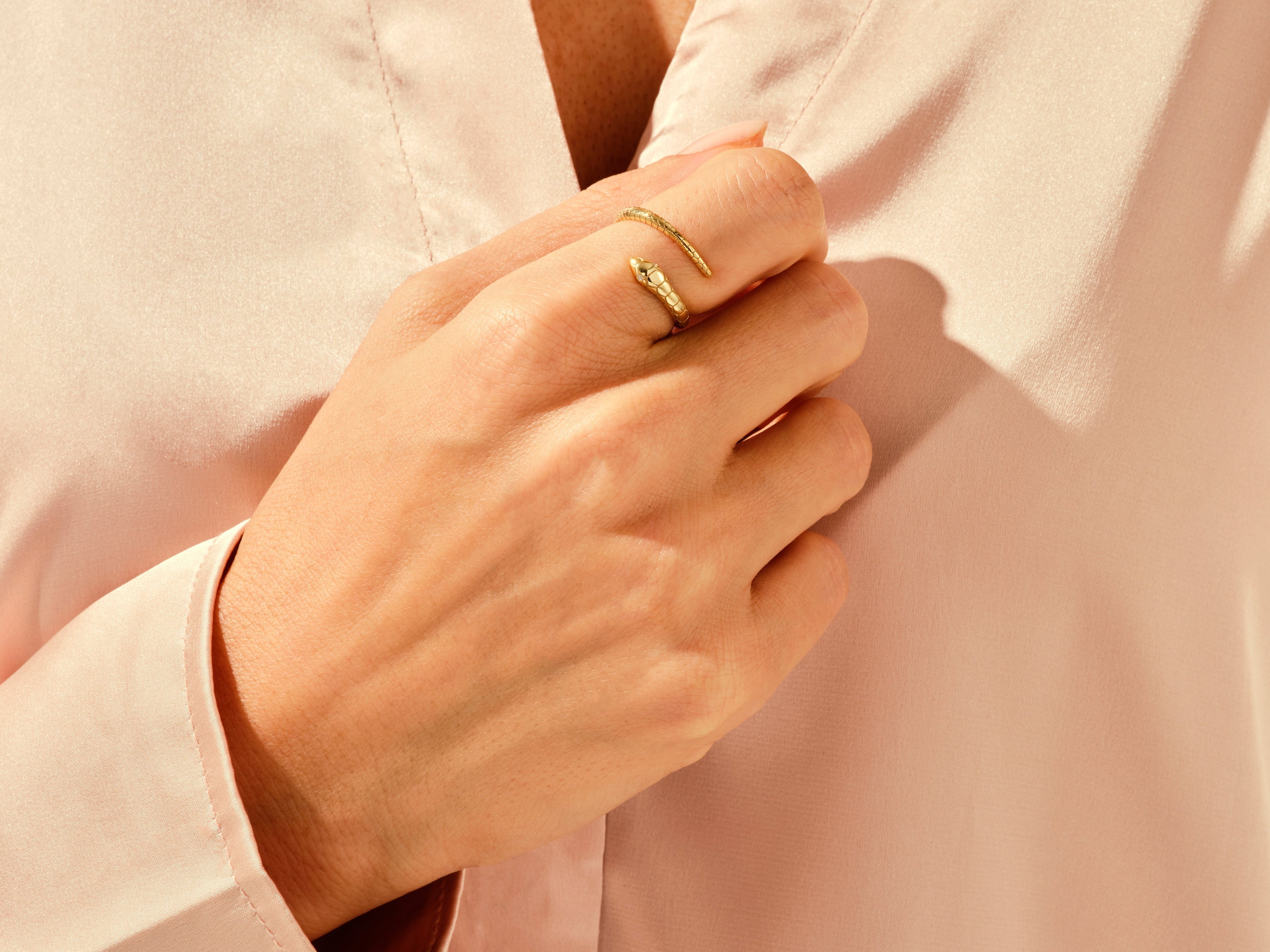 Minimalist Snake Ring