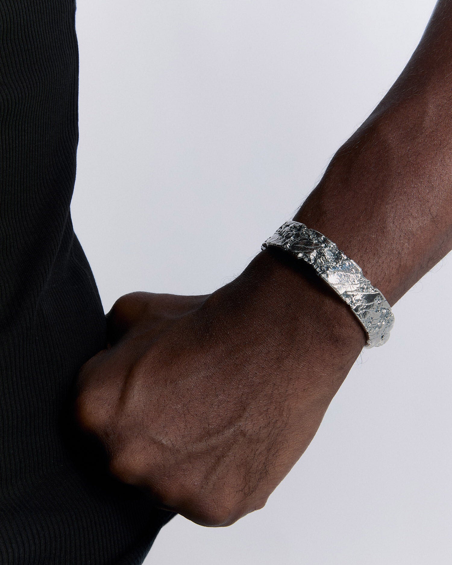 Natural Look Men's Cuff Bracelet - 925k Sterling Silver