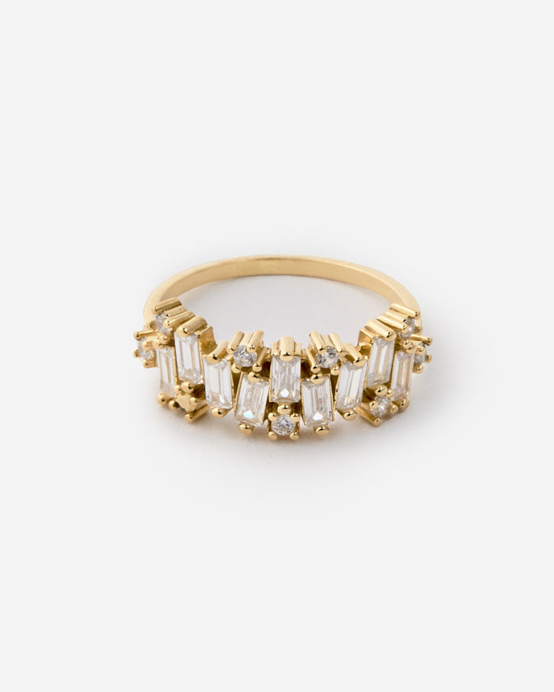 Elegant Baguette-Cut Diamond Ring - 14k Solid Gold