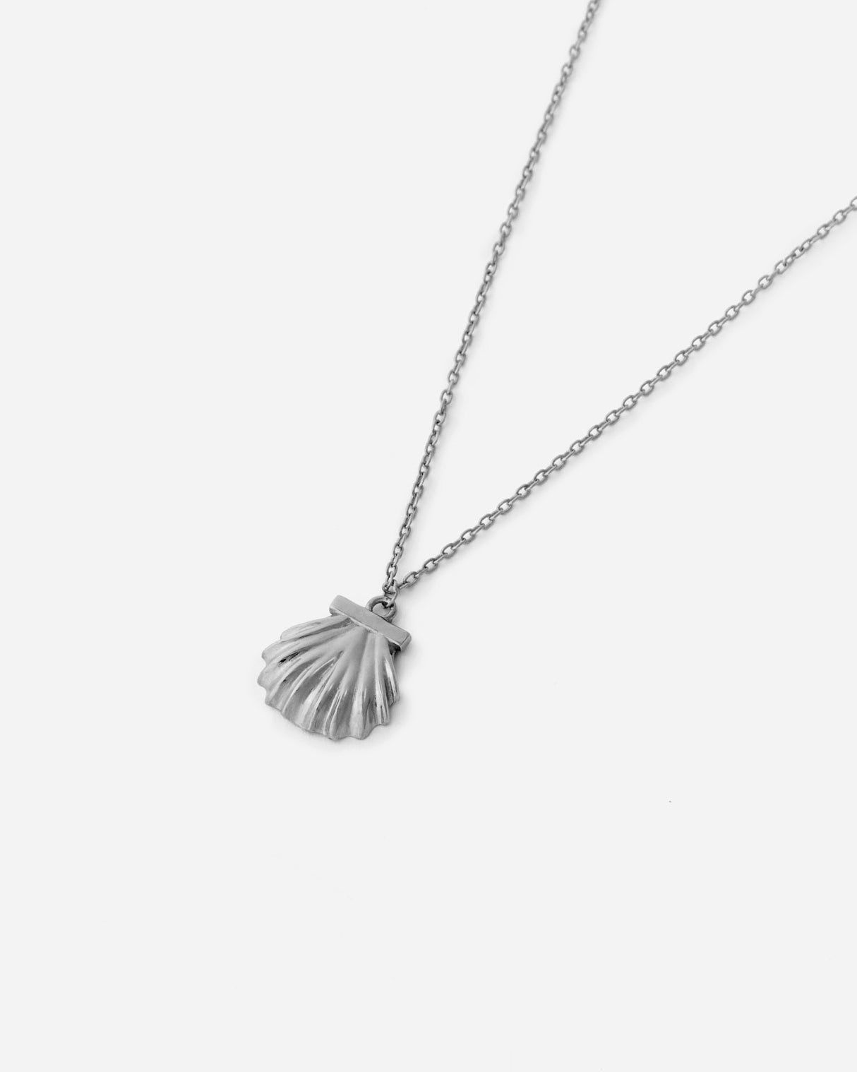 Minimalist Seashell Necklace - Dainty Jewelry