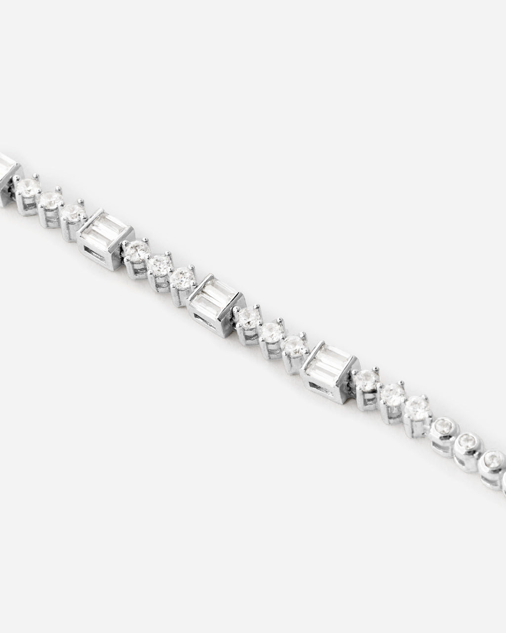 Baguette Stone Detail Tennis Bracelet - 925k Sterling Silver