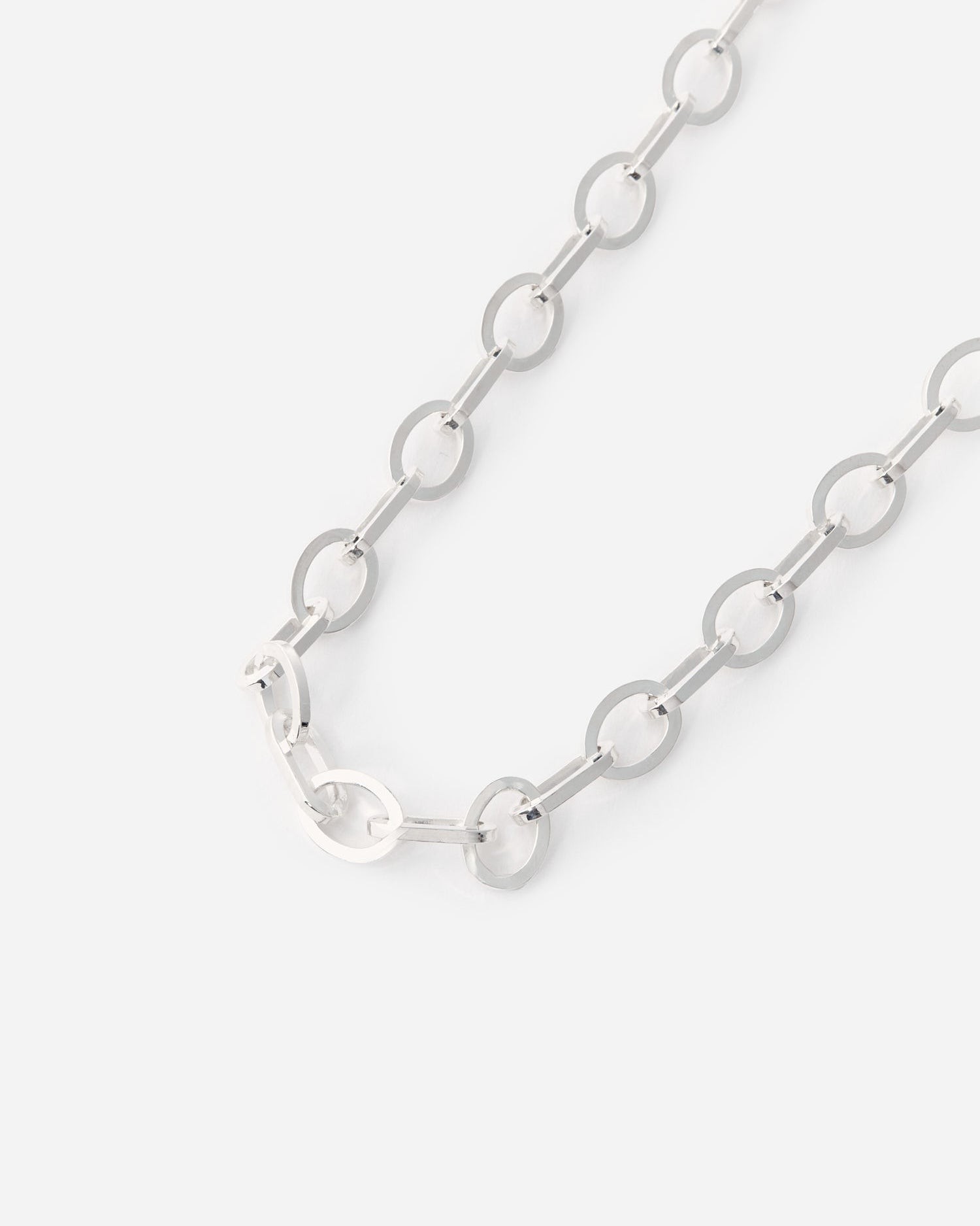 Oval Doch Design Silver Necklace - 925k Sterling Silver