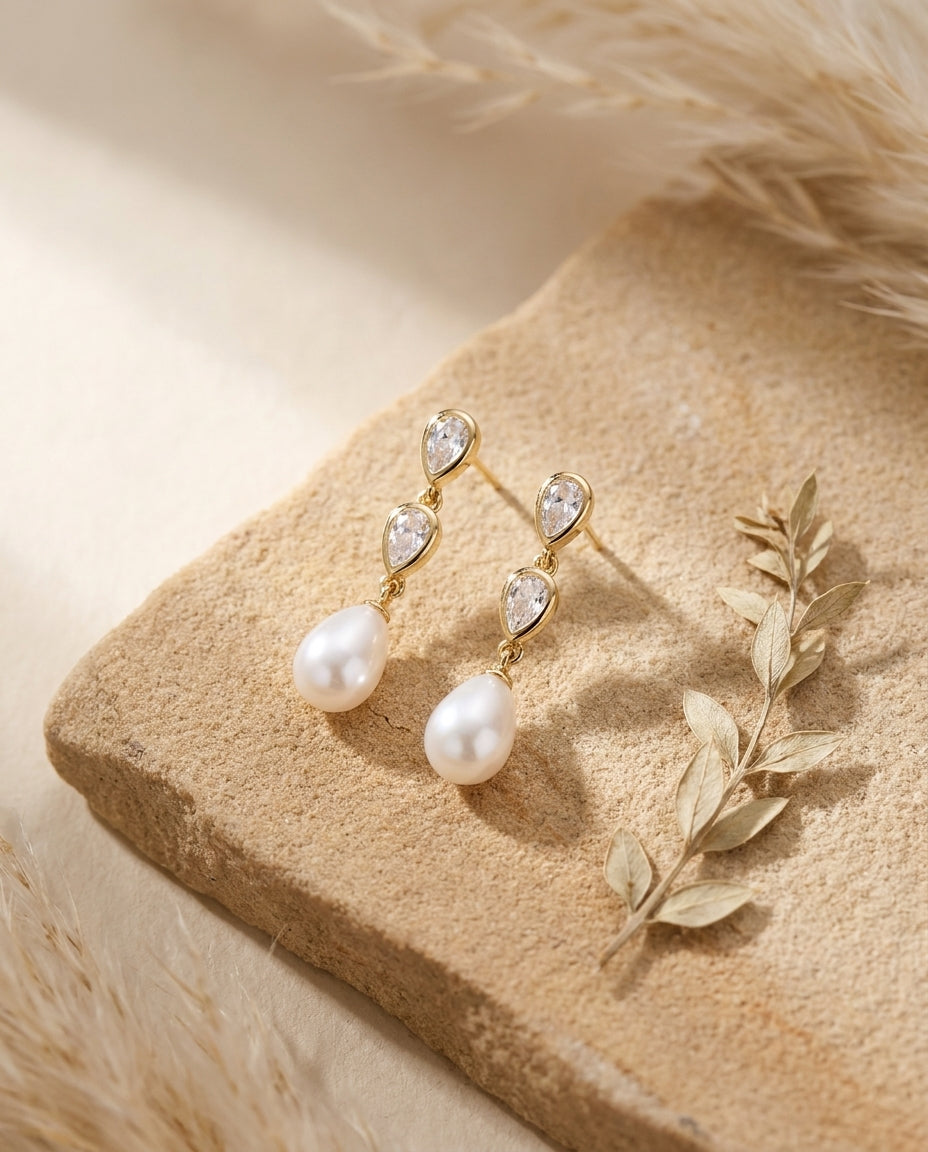 Elegant Pearl & Crystal Teardrop Drop Earrings in Gold