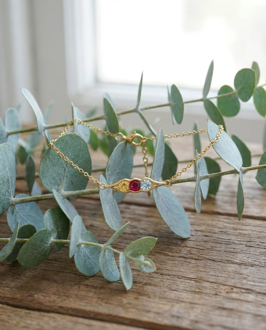 Personalized Gold Pea Pod Necklace with Birthstones