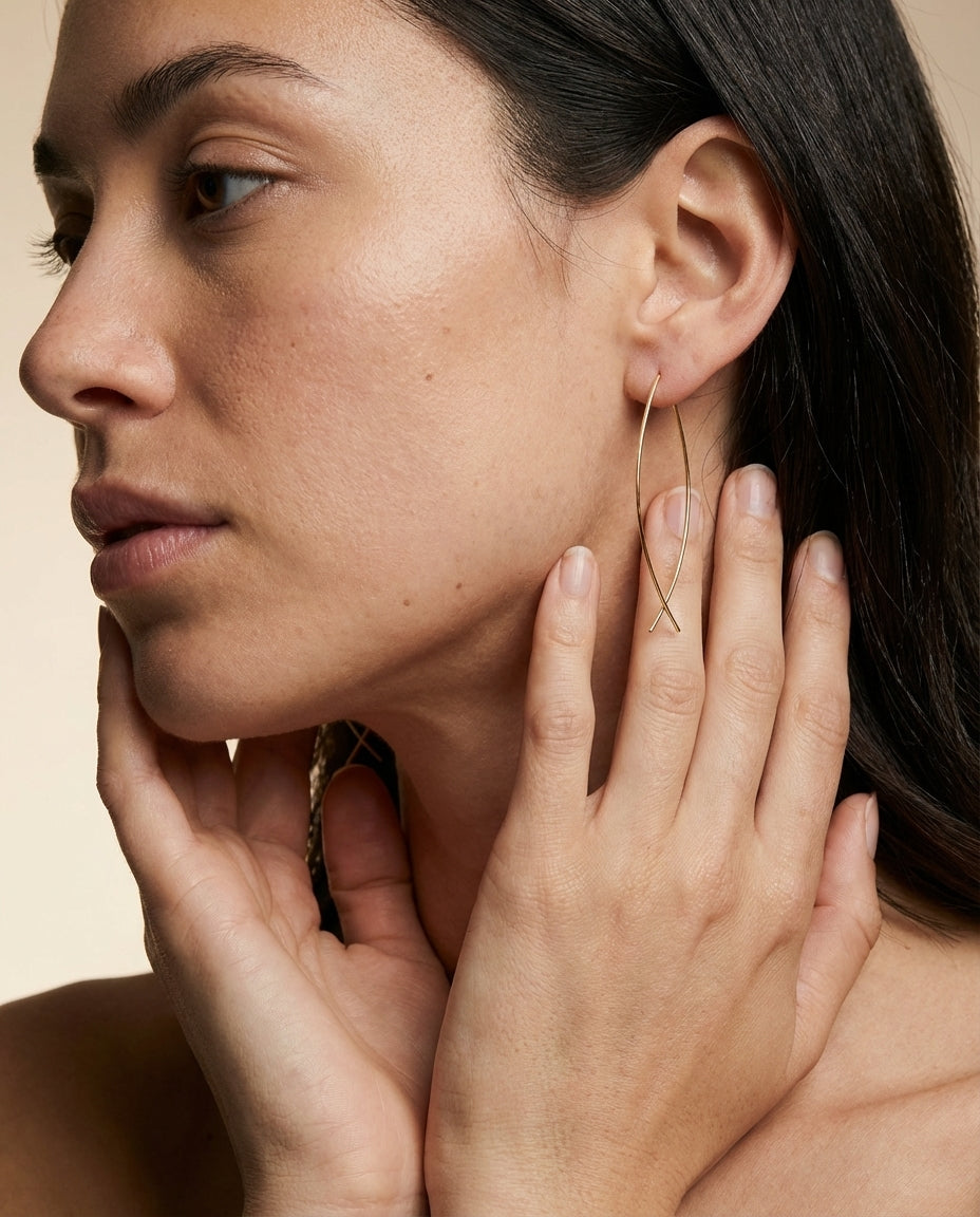 Elegant Gold Criss-Cross Arc Earrings