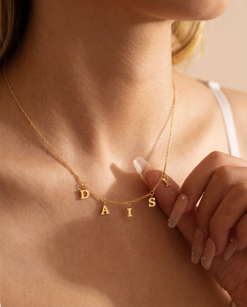 Personalized Gold Dainty Name Necklace - Custom Letter Jewelry