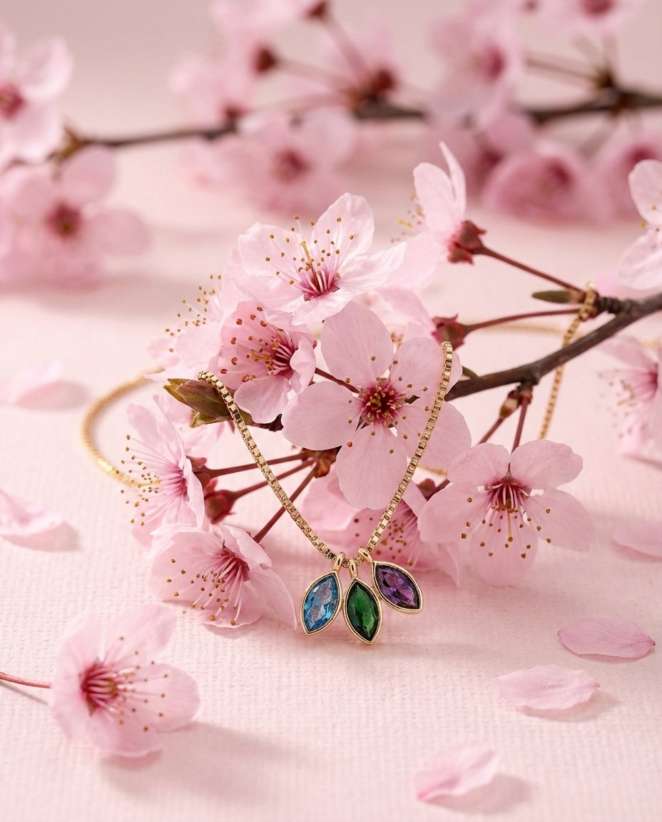 Personalized Gold Family Birthstone Leaf Necklace