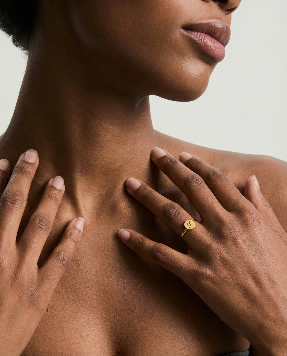 Personalized Gold Initial Signet Ring - Minimalist Elegance