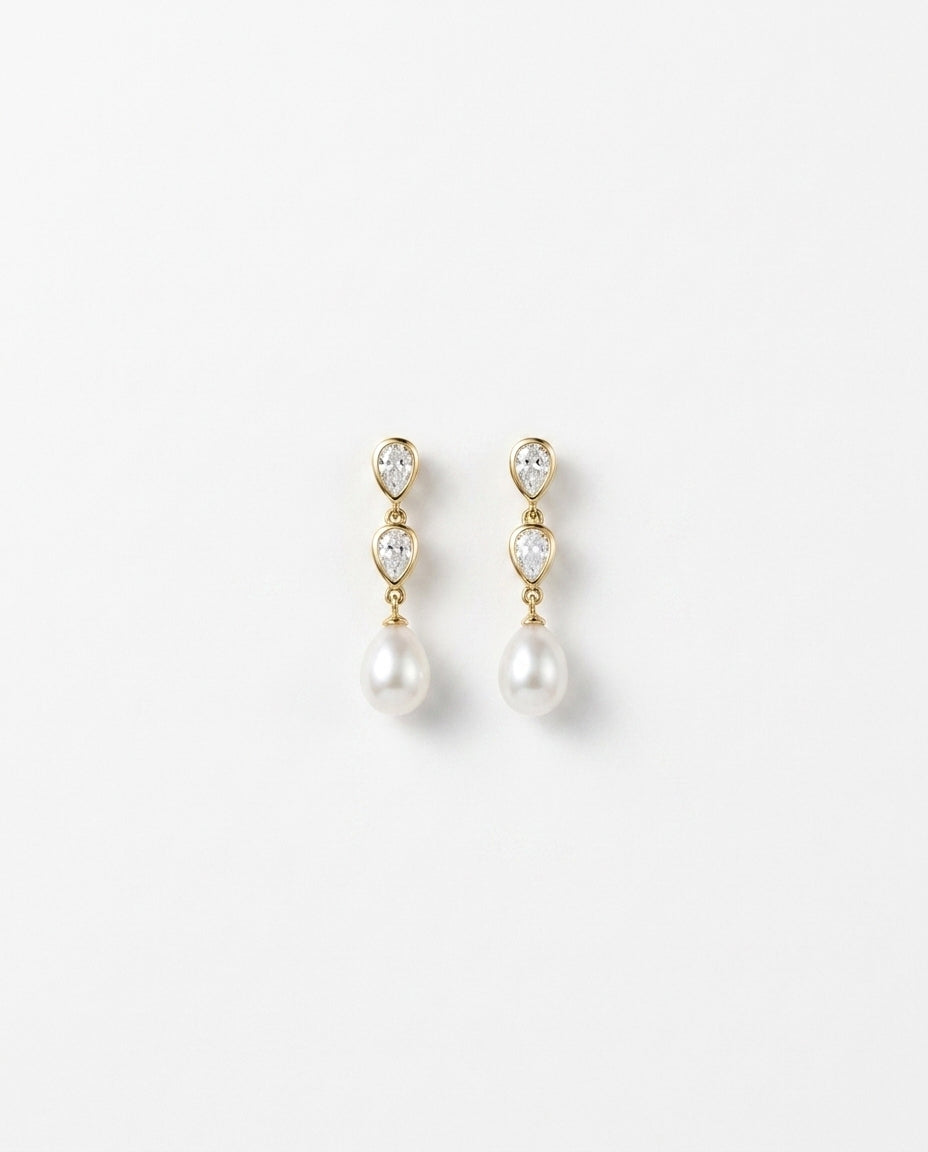 Elegant Pearl & Crystal Teardrop Drop Earrings in Gold
