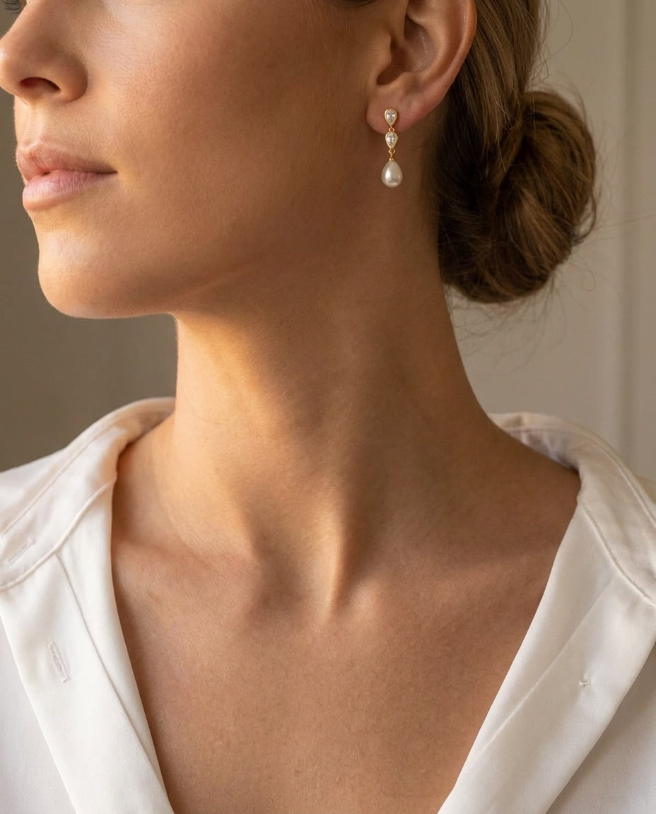 Elegant Pearl & Crystal Teardrop Drop Earrings in Gold