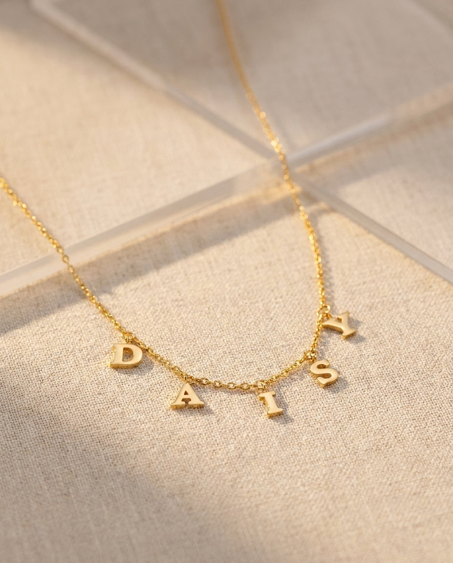 Personalized Gold Dainty Name Necklace - Custom Letter Jewelry
