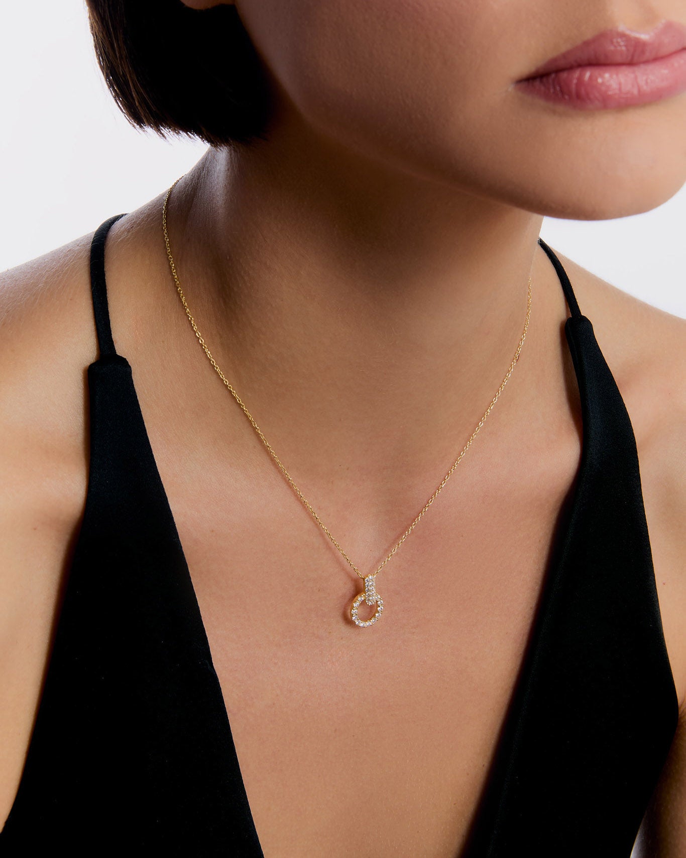 Timeless Circle Pendant Necklace