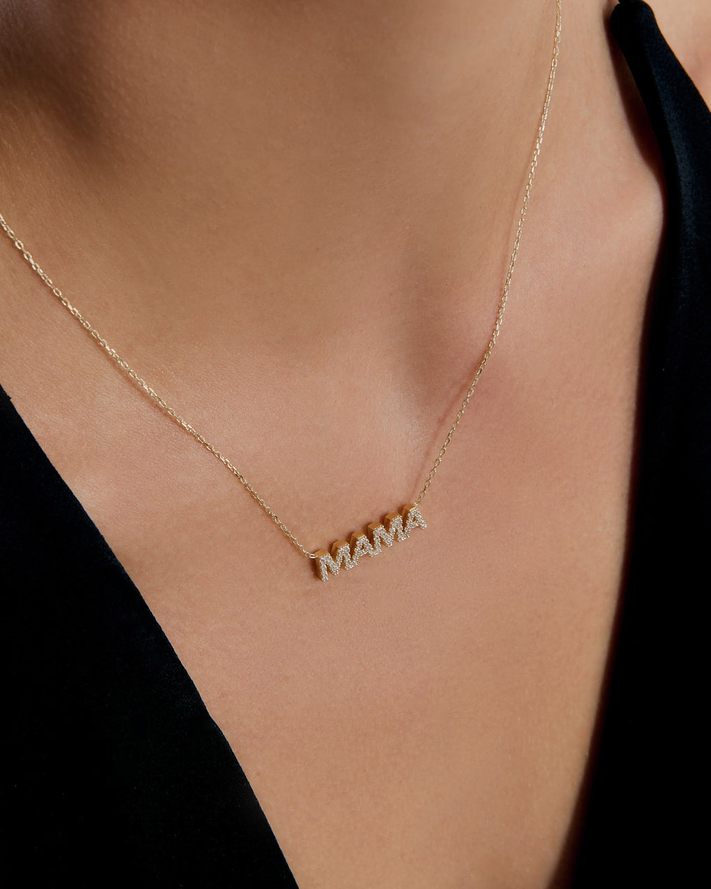 Delicate MAMA Necklace - Rose Gold Vermeil