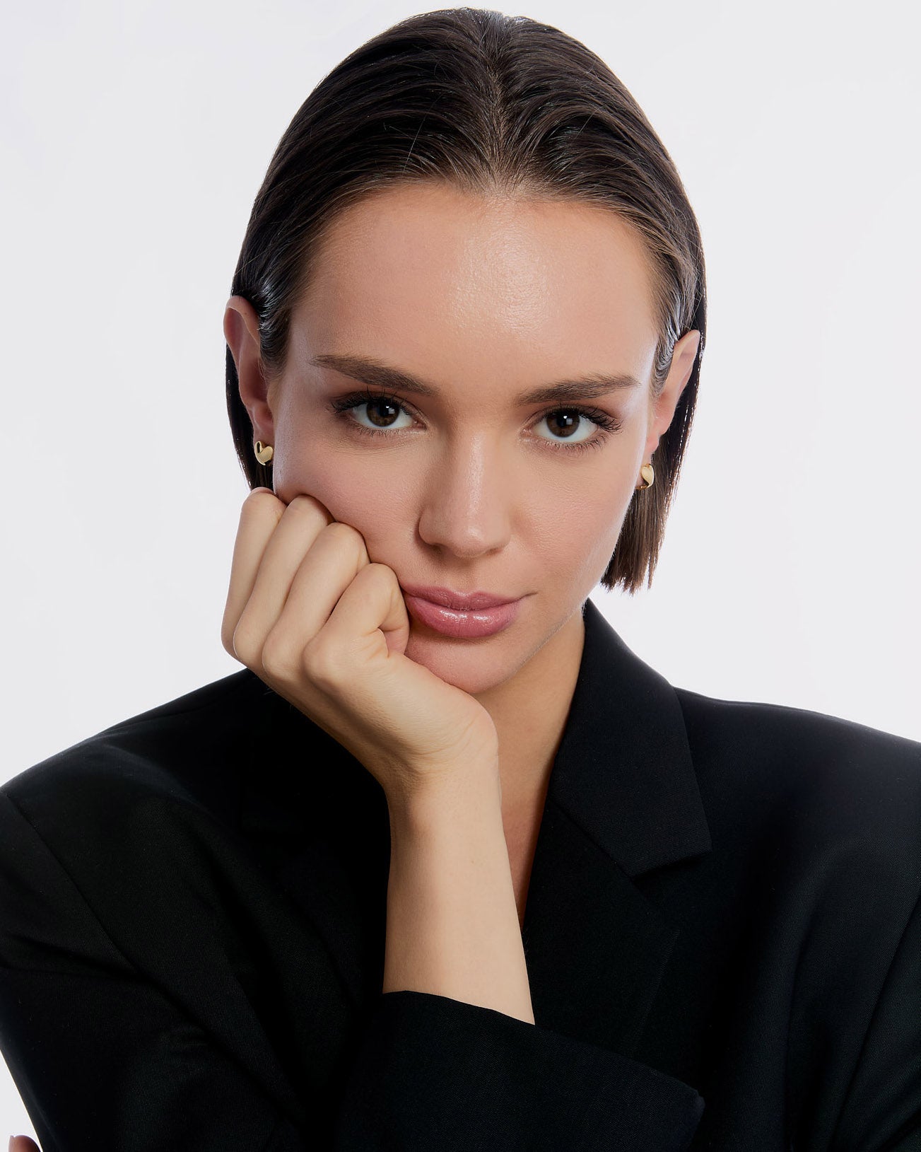 Modern Heart Hug Ear Cuff - 18k Gold Vermeil