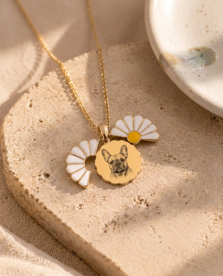 Gold Daisy Enamel Pendant Necklace | Dainty Floral Jewelry