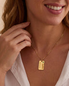 Personalized Birth Flower Necklace with Custom Name & Stone